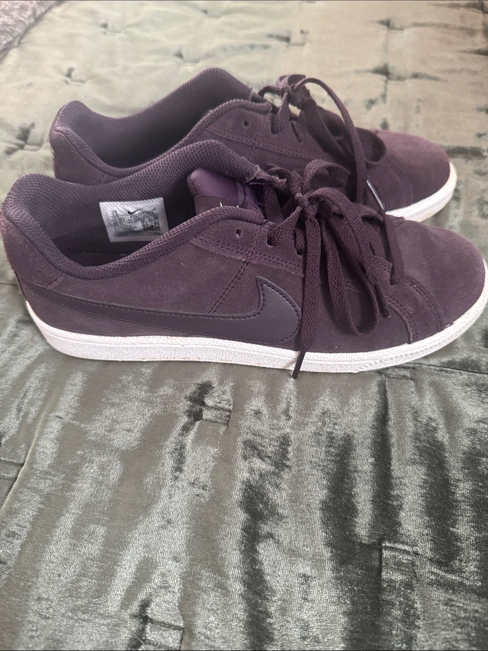 Nike Women's Suede Low-Top Sneakers - Plum
